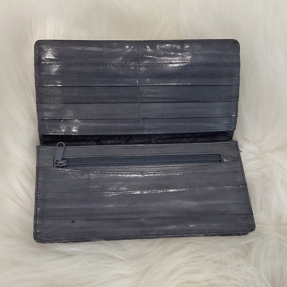 Grey Eel Skin Vintage Wallet/Card Holder Slots/Pockets - Picture 3 of 9